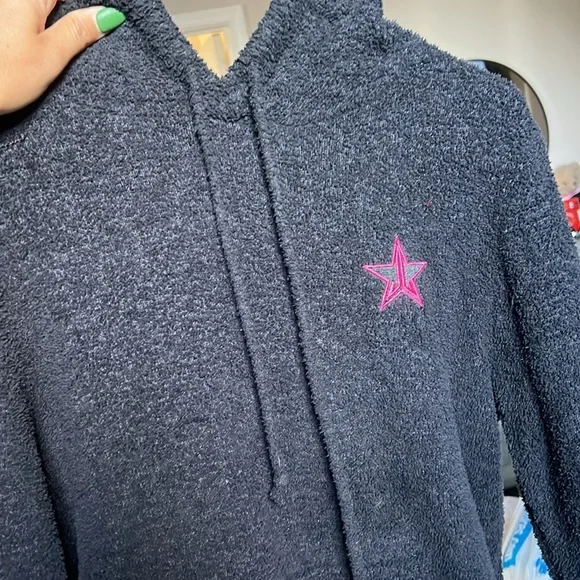 Jeffree Star teddy bear hoodie 🖤💕 - Picture 4 of 4